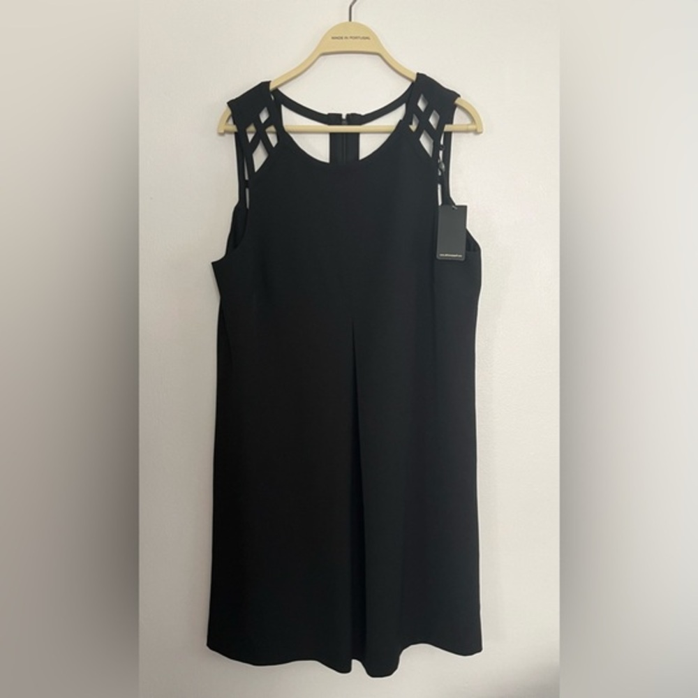 Adrianna Papell NWT sleeveless sheath dress size 14